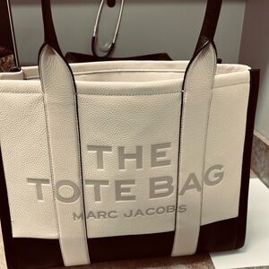 Mark Jacobs color block large tote bag. Carried 3 times no flaws.
